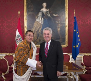 Botschafter des Königreiches Bhutan, Kinga Singye